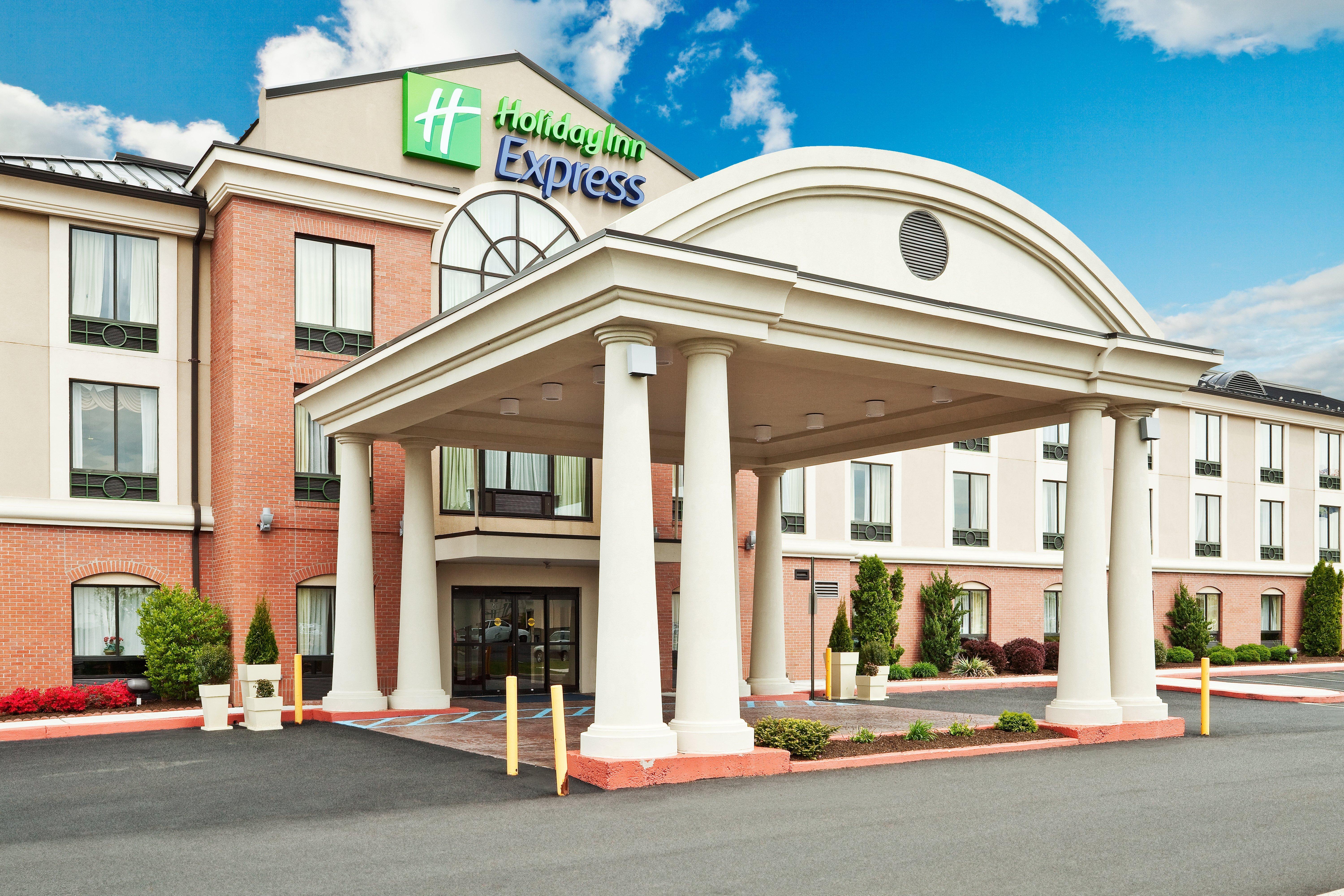 Holiday Inn Express And Suites Quakertown - Allentown Area By Ihg Bagian luar foto