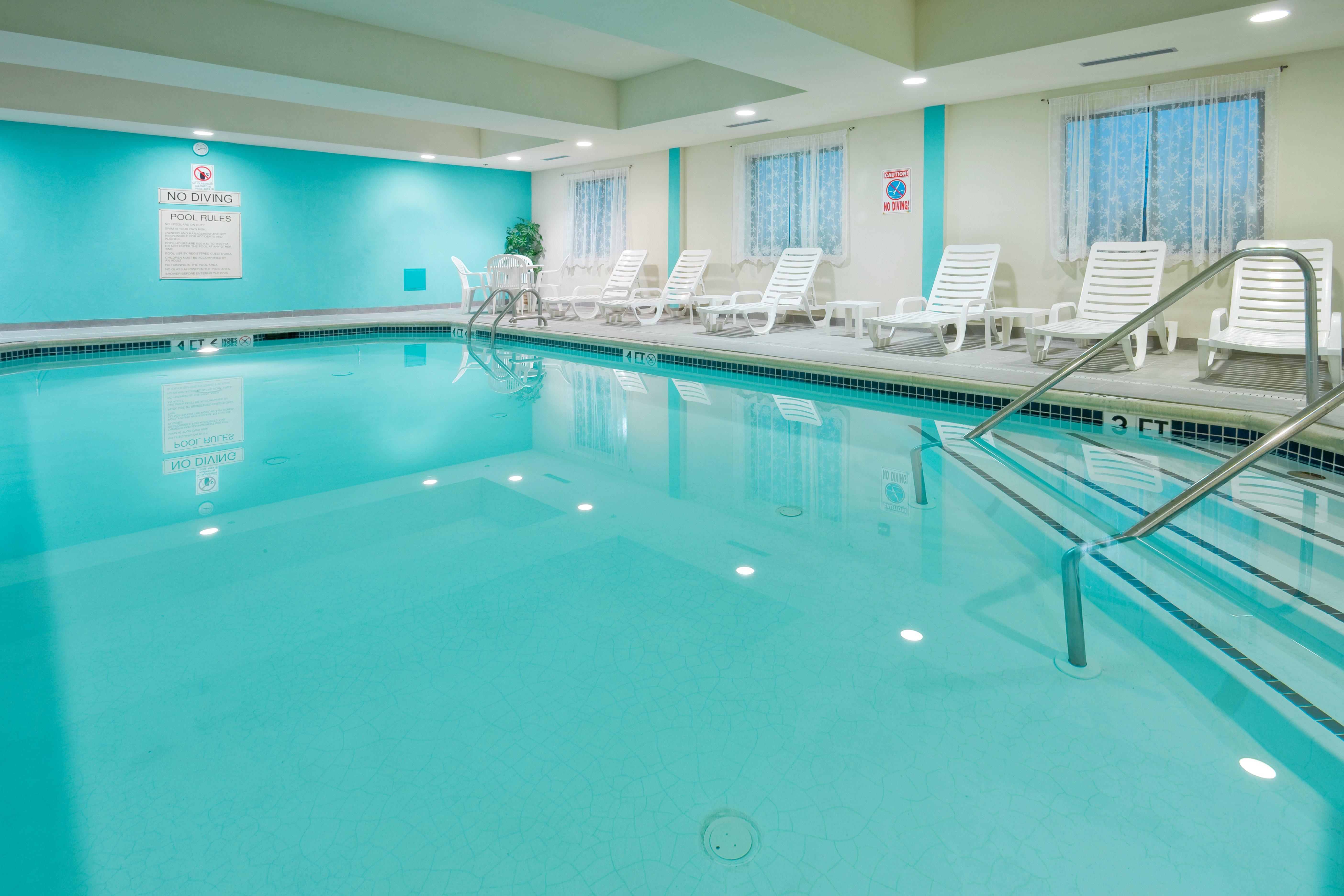 Holiday Inn Express And Suites Quakertown - Allentown Area By Ihg Bagian luar foto