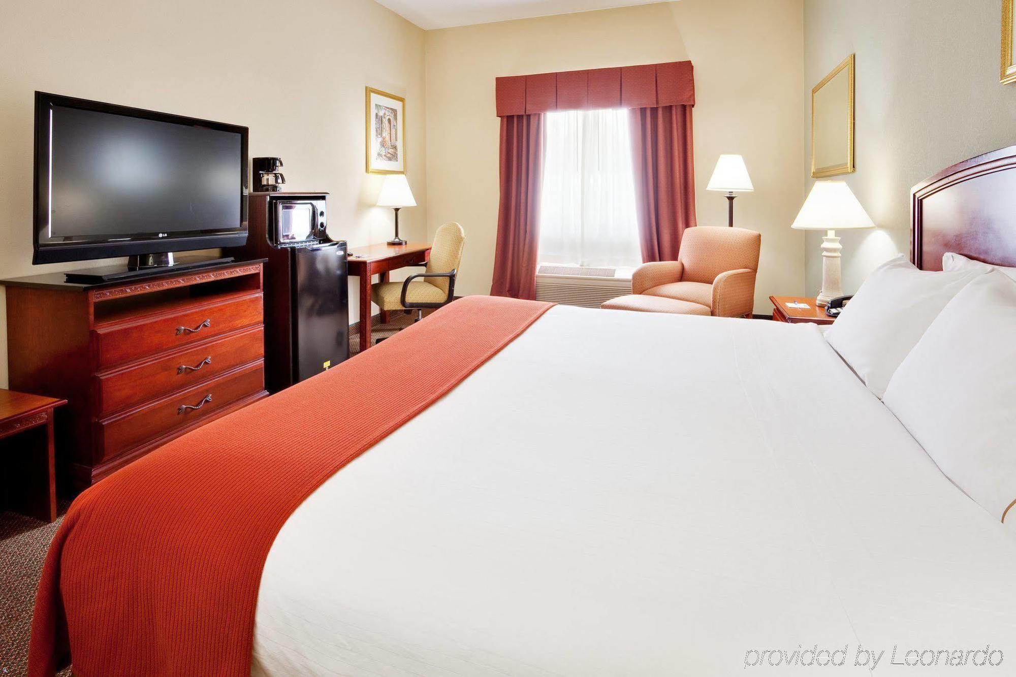 Holiday Inn Express And Suites Quakertown - Allentown Area By Ihg Bagian luar foto